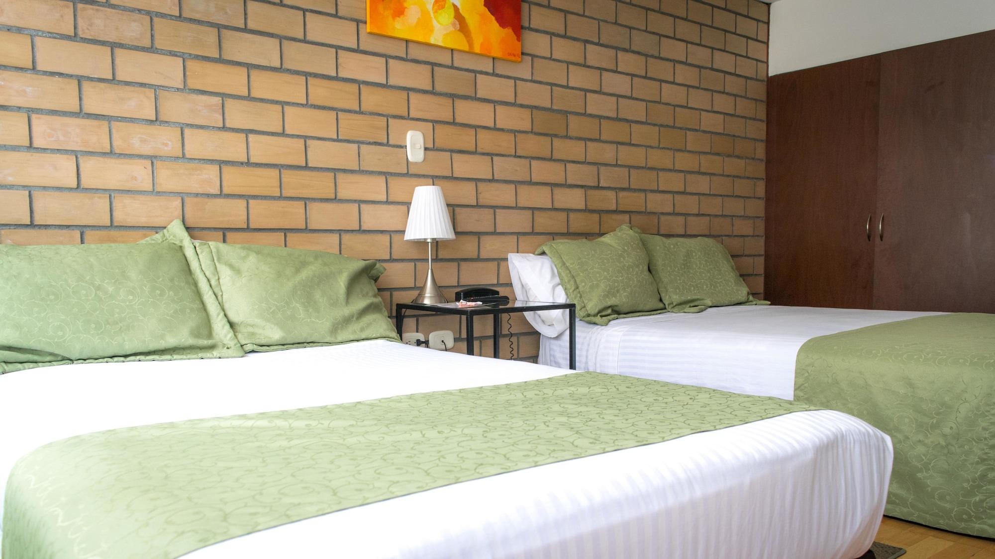 Hotel Portal De Milán Manizales Esterno foto