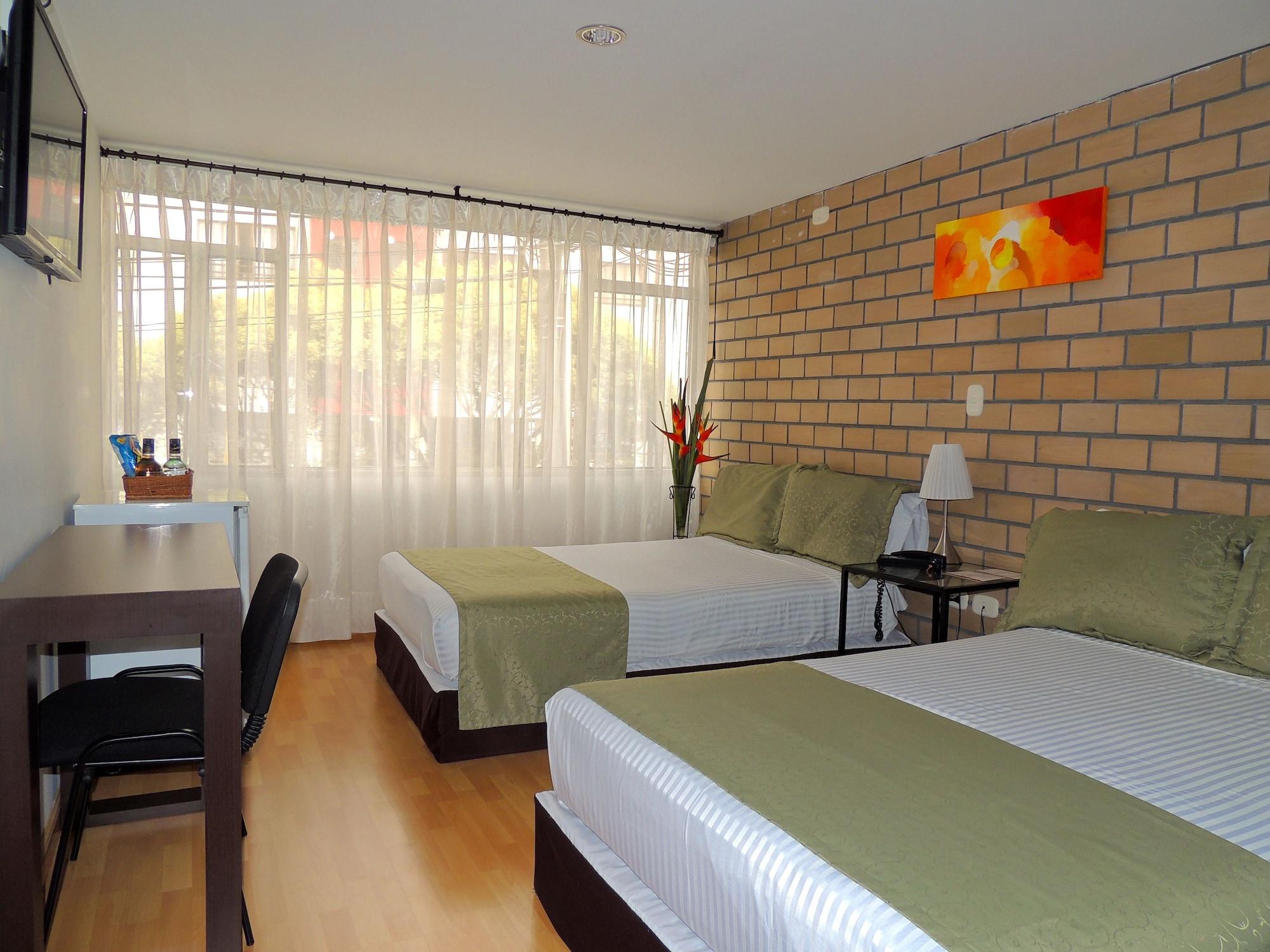 Hotel Portal De Milán Manizales Esterno foto